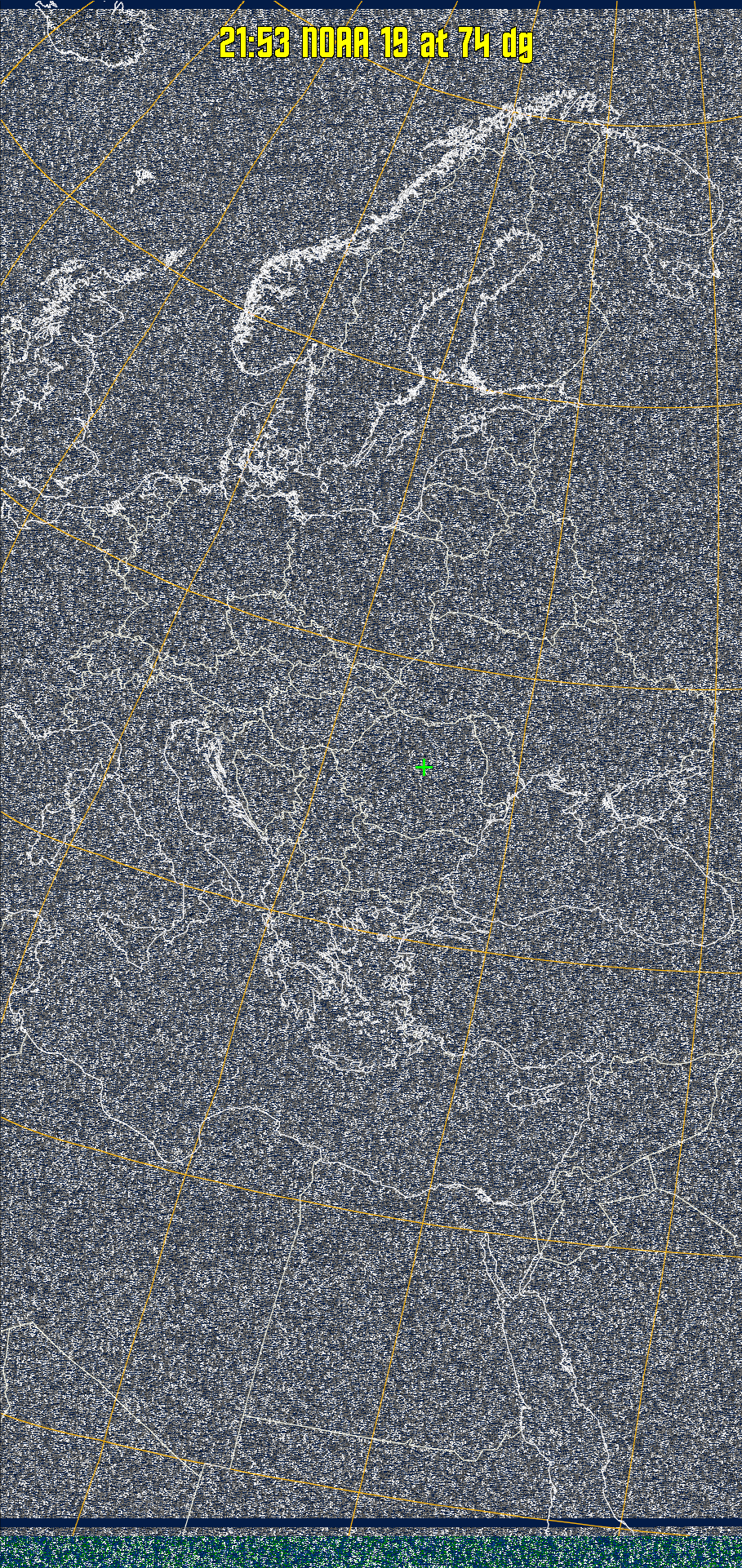 MSA:
Multispectral analysis. Uses a NOAA channel 2-4 image and determines which
regions are most likely to be cloud, land, or sea based on an analysis of the two
images. Produces a vivid false-coloured image as a result.
Note that perfect colouring is difficult to obtain, especially
with low illumination angles.